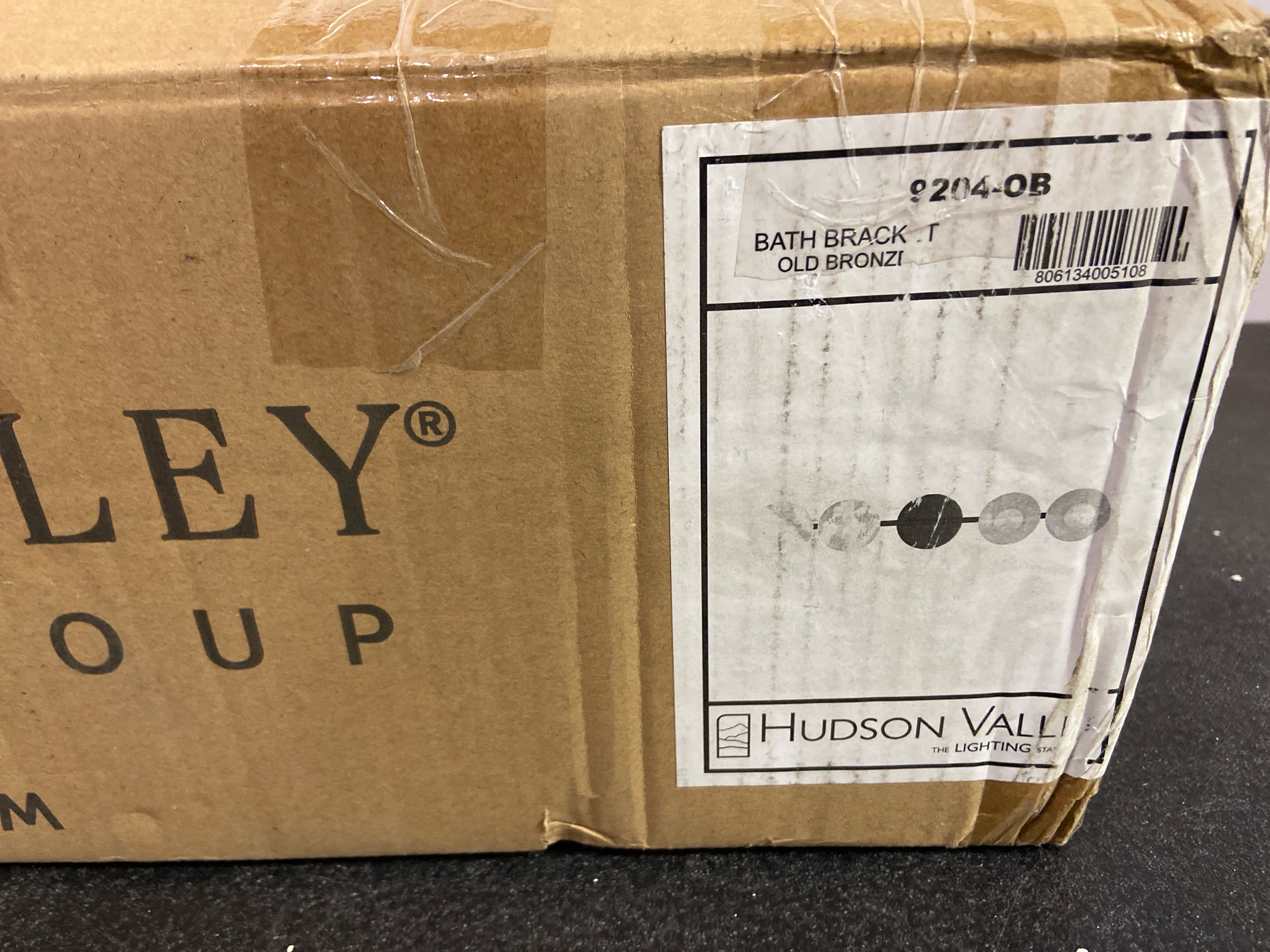 Actual inventory photograph: Hudson Valley Lighting 9204-OB Elmont 4 Light 25" Wide Bathroom Vanity Light - Old Bronze