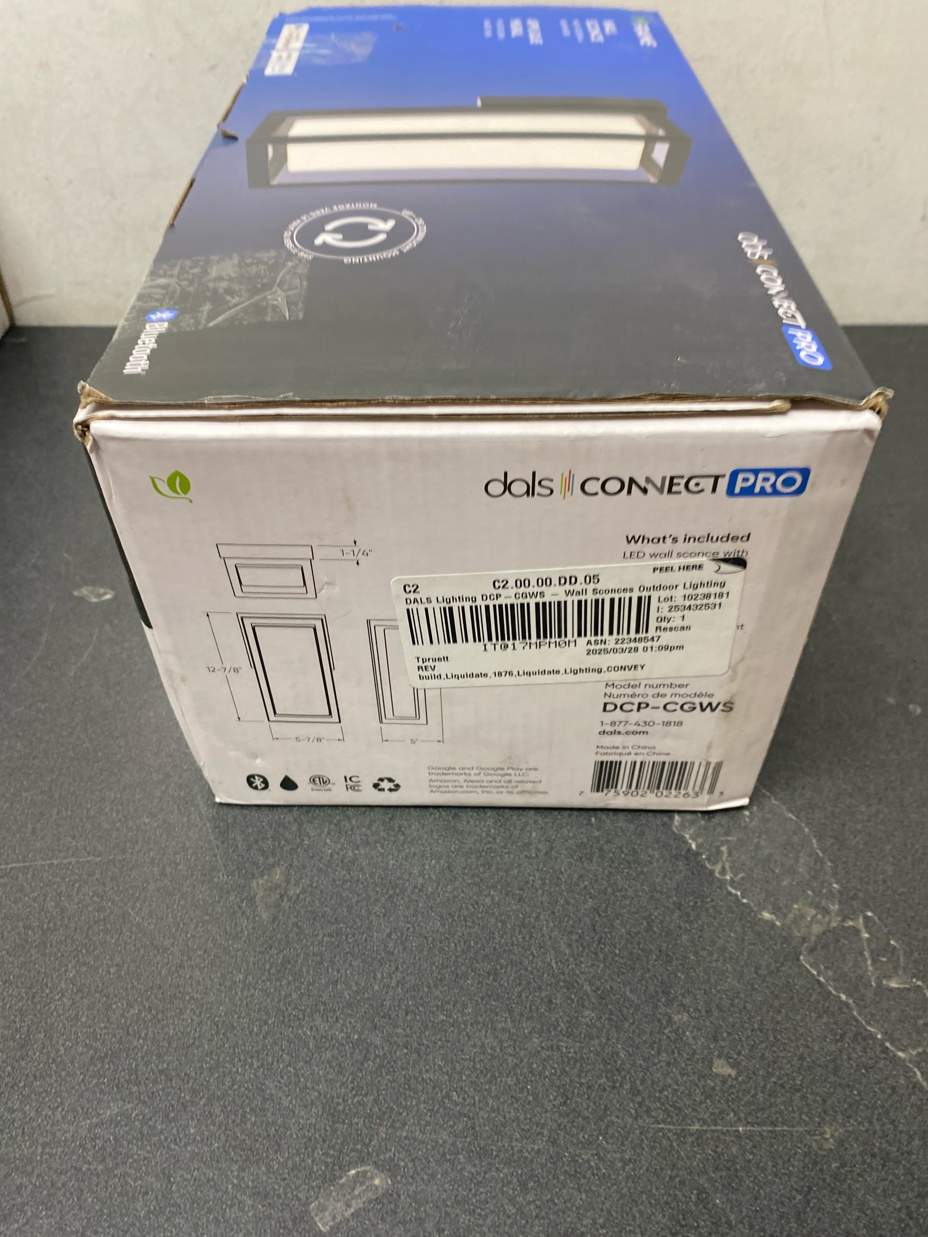 Actual inventory photograph: DALS Lighting Frame 16 Inch Smart LED Outdoor Wall Sconce with Smart Button