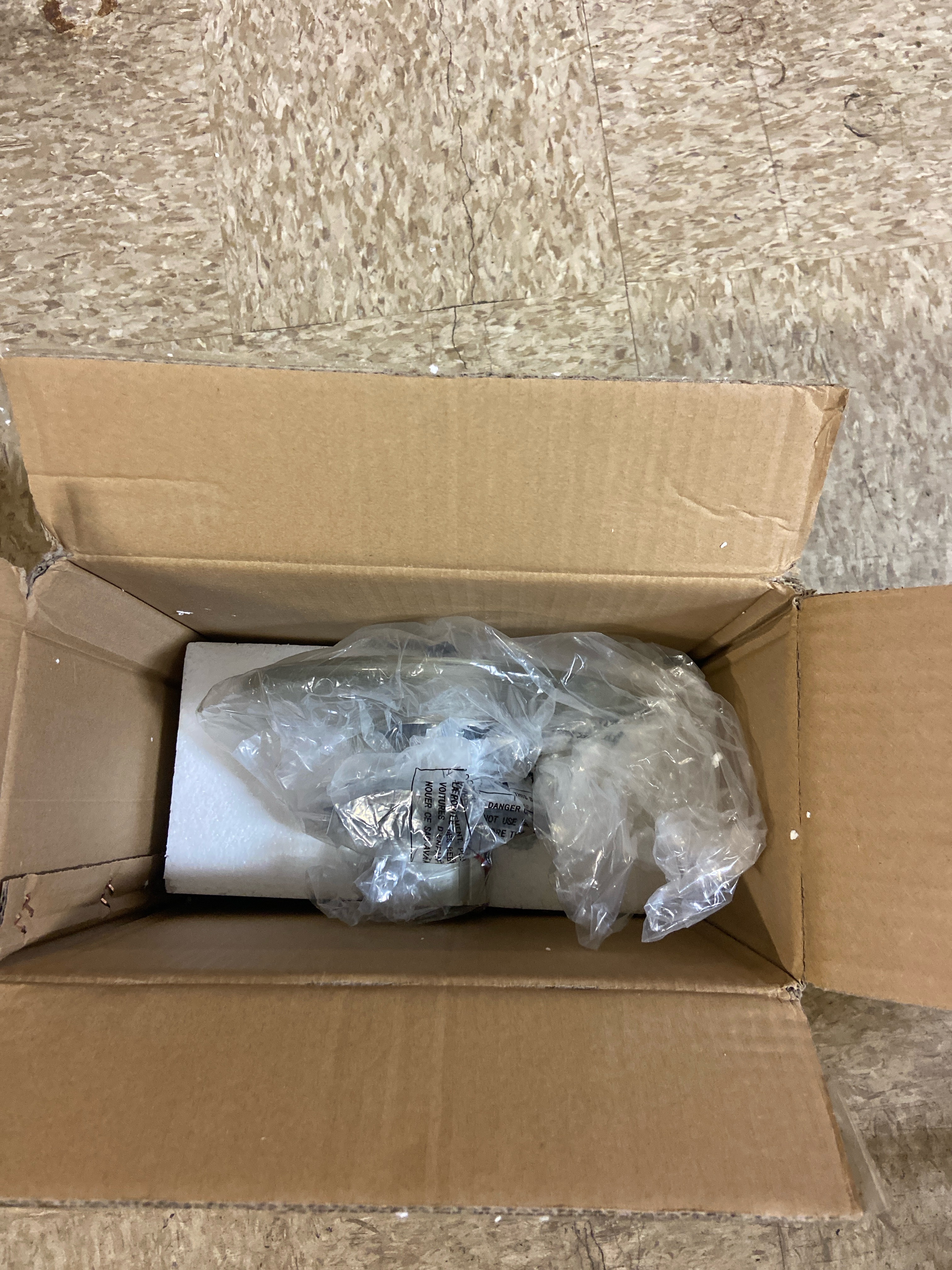 Actual inventory photograph: Sonneman 3110.01E Meclisse 9" Tall ADA LED Wall Sconce - Polished Chrome