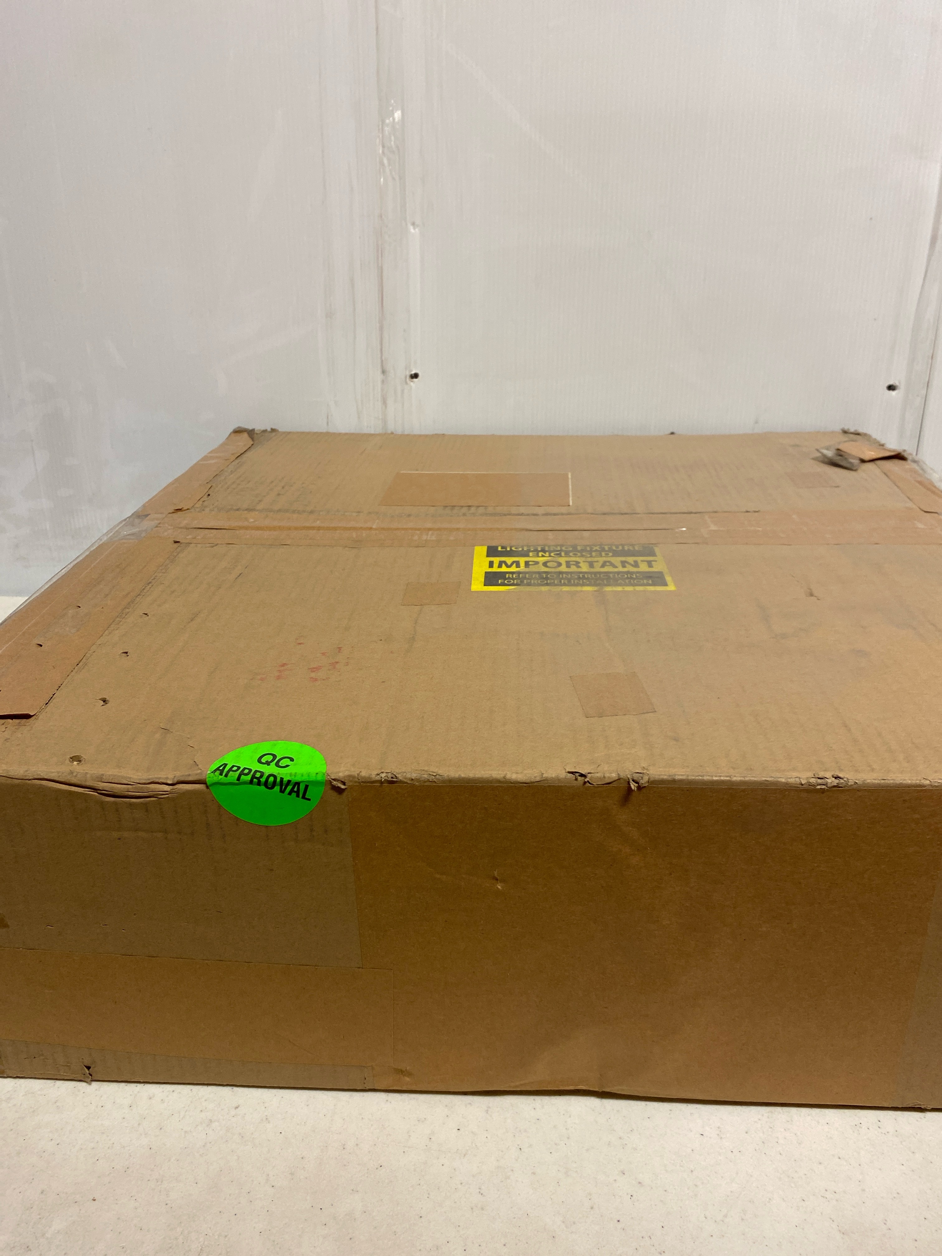 Actual inventory photograph: Ring Shade 22" LED Pendant